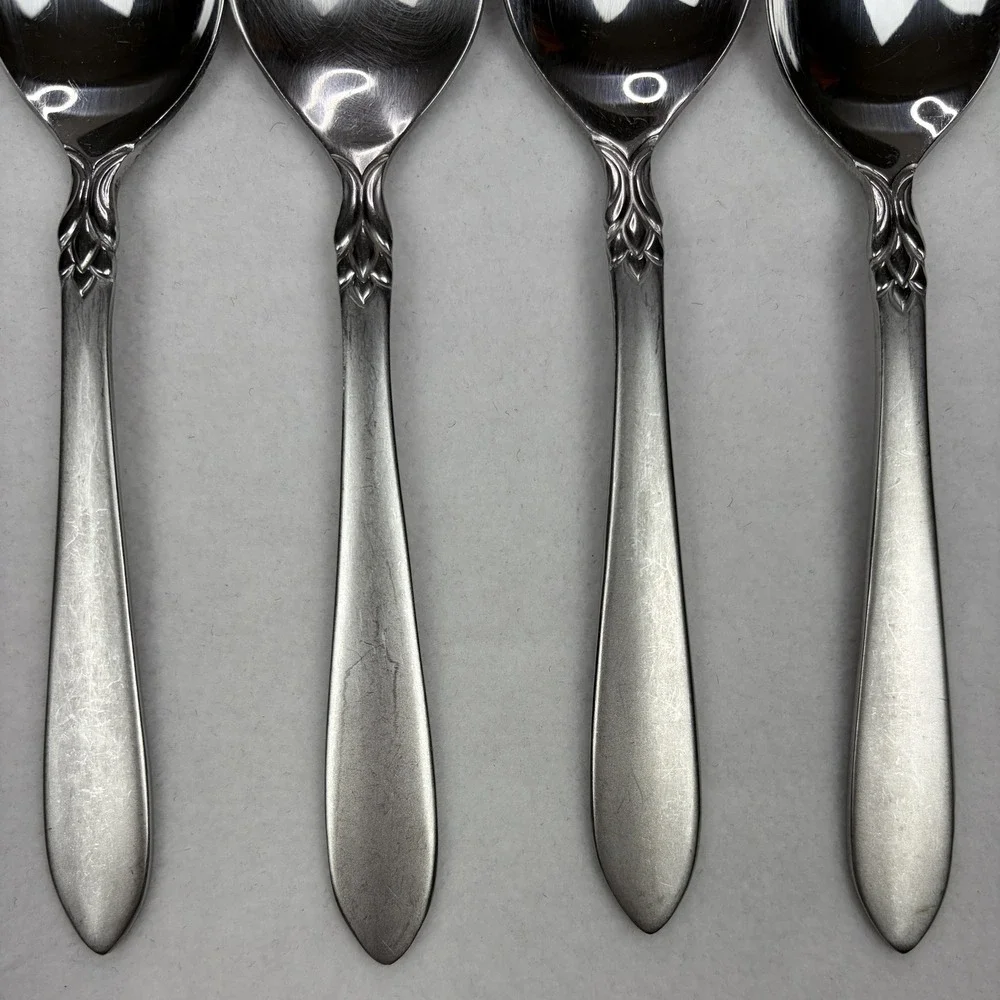 Oneida Simba-Jacqueline Stainless Steel Soup Spoons Set of 4